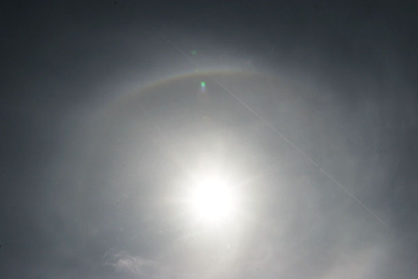fragment of circumscribed halo and 22 halo