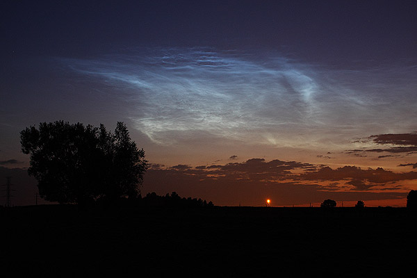 noctilucent clouds